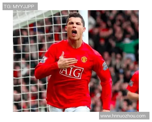 球迷疯狂行为引热议欧冠赛场上演C罗球衣抢夺奇观